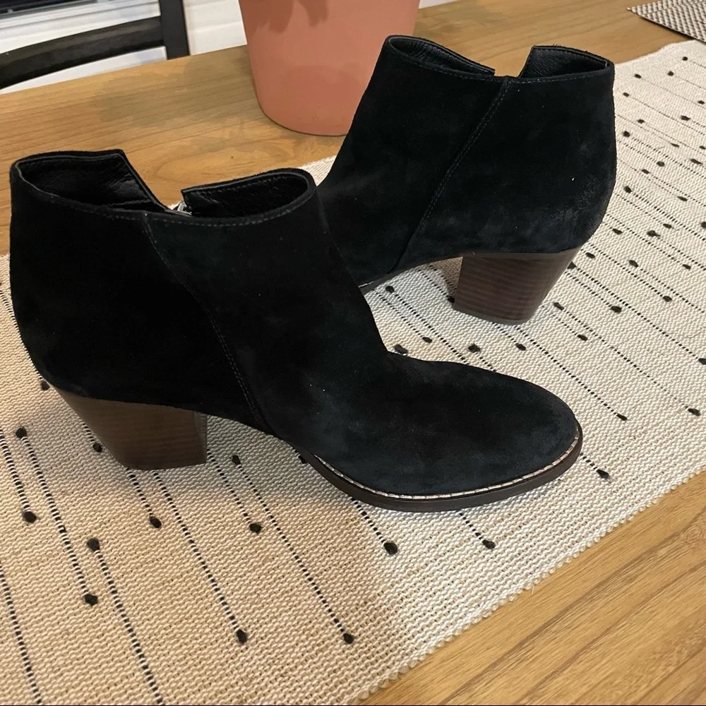 Sam Edelman Walden Booties In Black~ Size 9 1/2